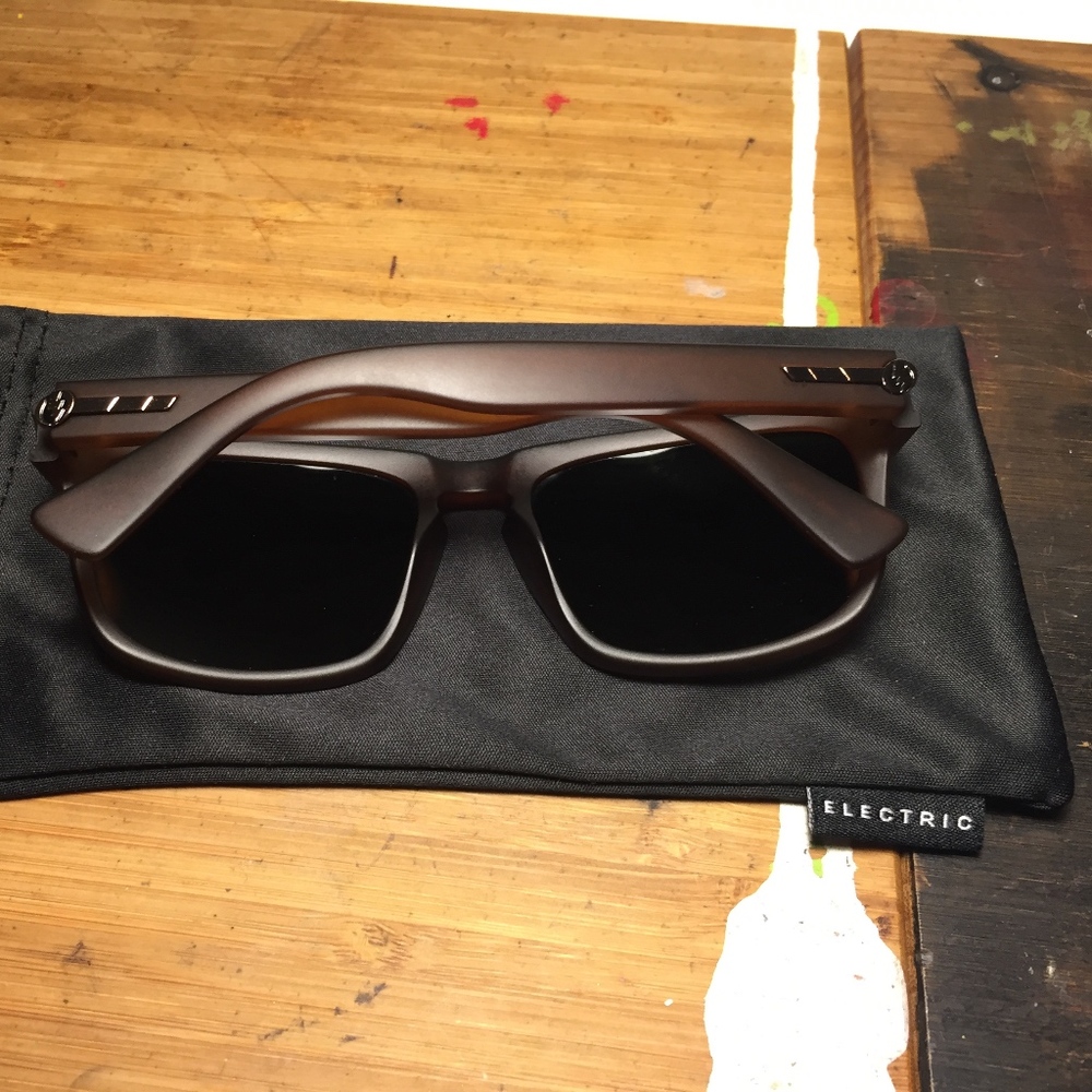 Electric Knoxville ohm Lenses